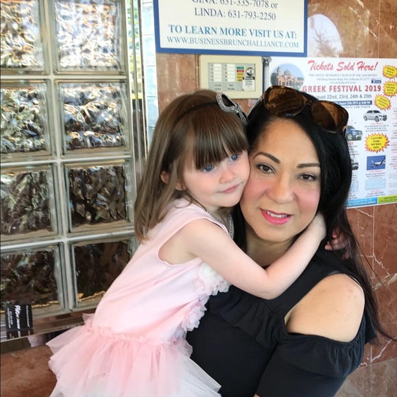 💕Welcome to my closet💕 - Picture 12 of 12